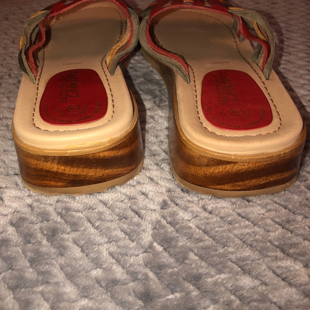 Leather Slide Ons B9 - Picture 2 of 9